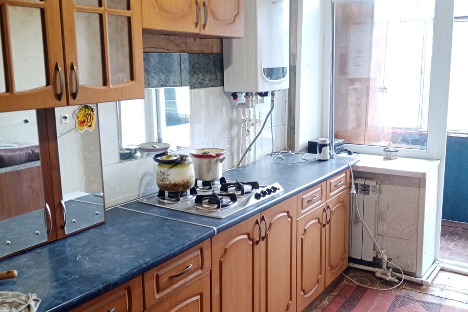 Продаётся 3-комнатная квартира, 58.2 м²