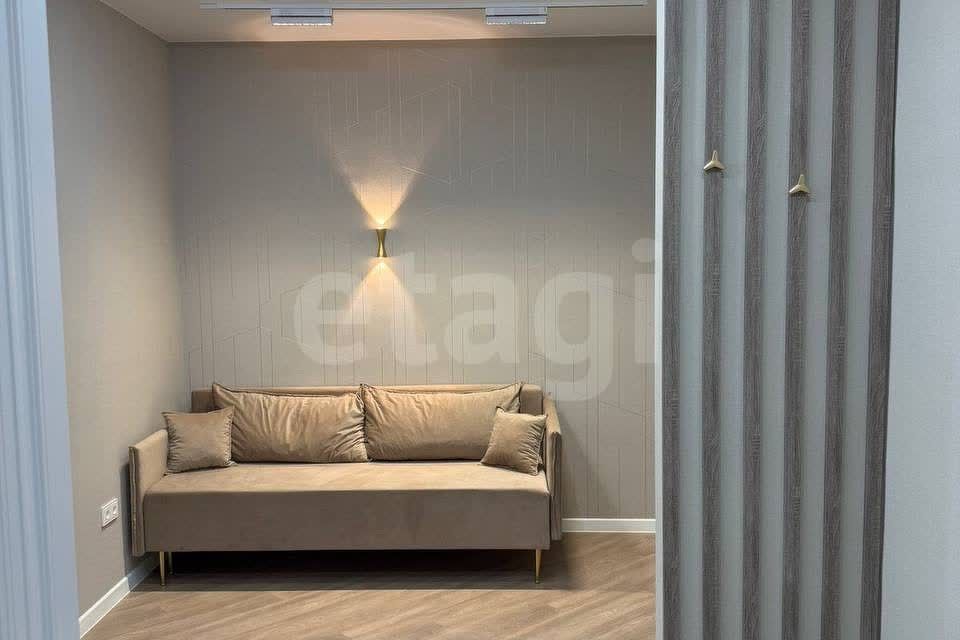 Продаётся 1-комнатная квартира, 37 м²
