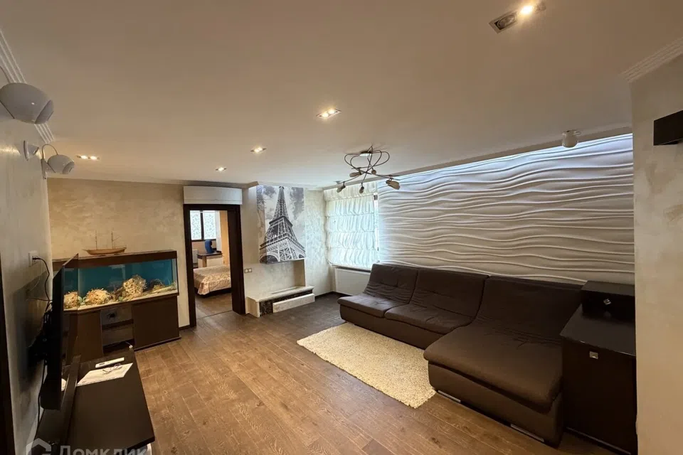Продаётся 3-комнатная квартира, 83 м²