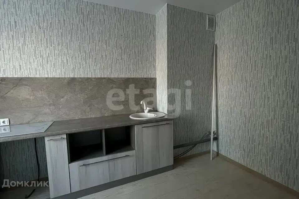Продаётся 2-комнатная квартира, 58.7 м²