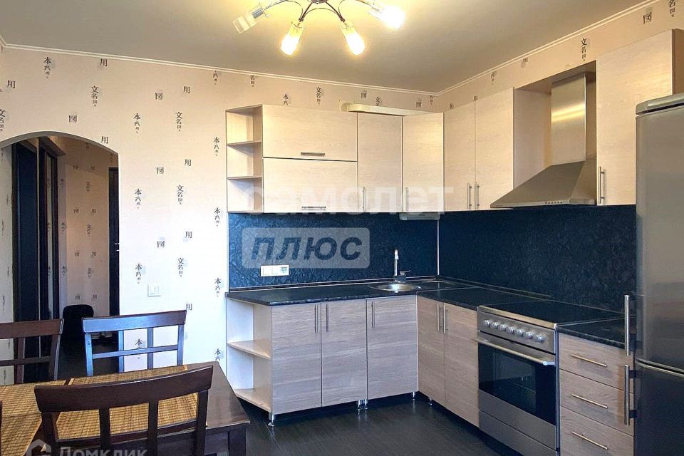 Продаётся 1-комнатная квартира, 39.3 м²