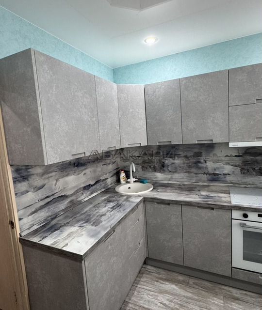 Сдаётся 2-комнатная квартира, 53 м²