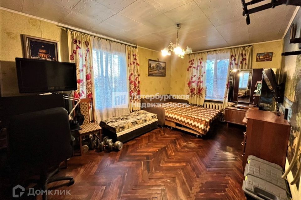 Продаётся 2-комнатная квартира, 41.8 м²