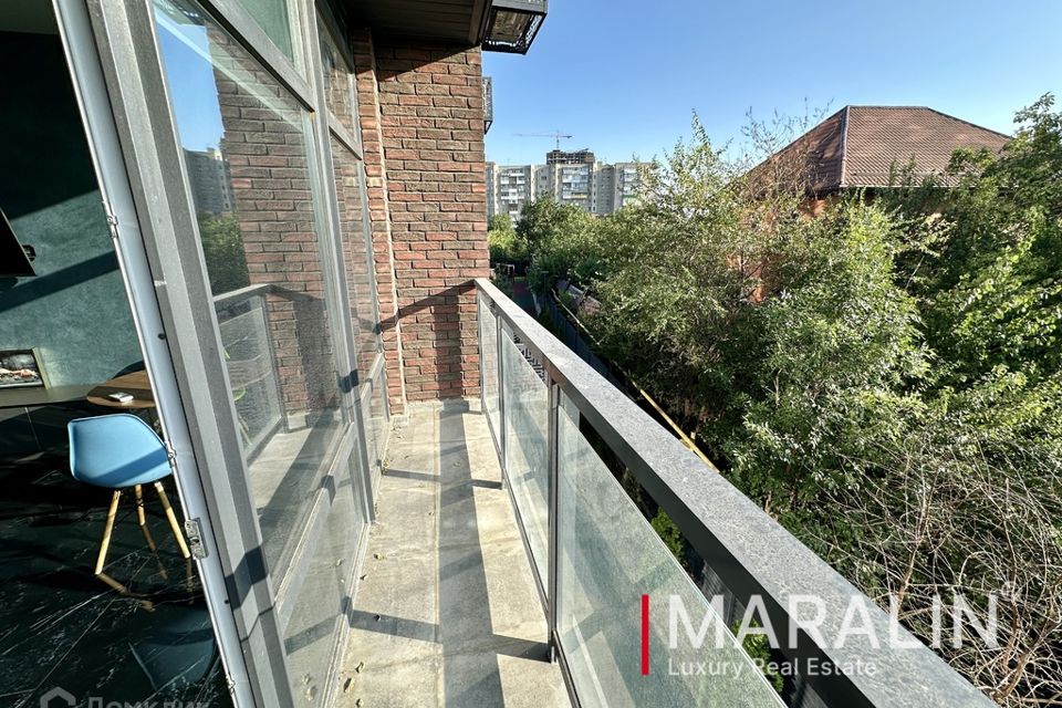 Продаётся 1-комнатная квартира, 39 м²