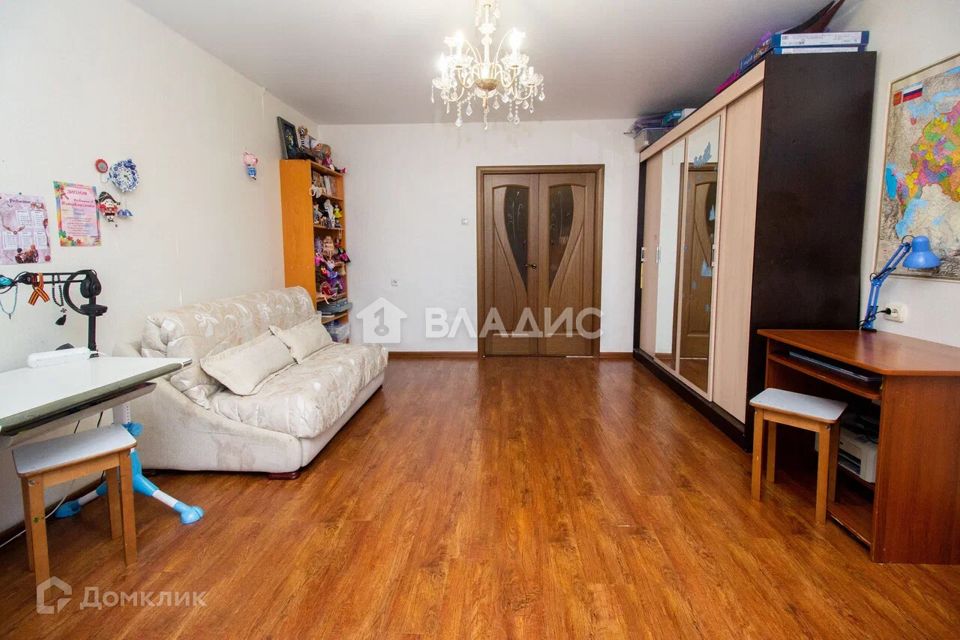 Продаётся 2-комнатная квартира, 60.1 м²