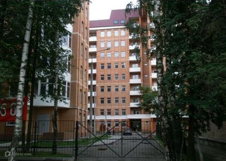 Сдаётся 2-комнатная квартира, 97.5 м²