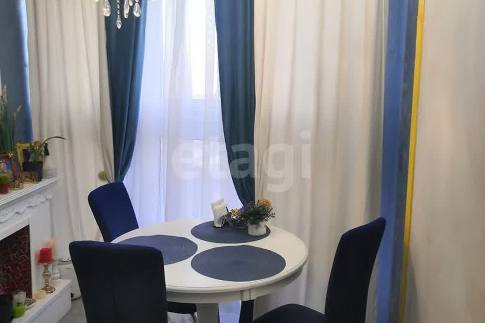 Сдаётся 1-комнатная квартира, 44 м²