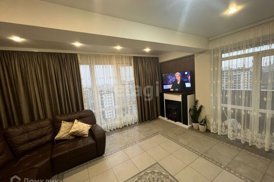 Продаётся 4-комнатная квартира, 95.1 м²