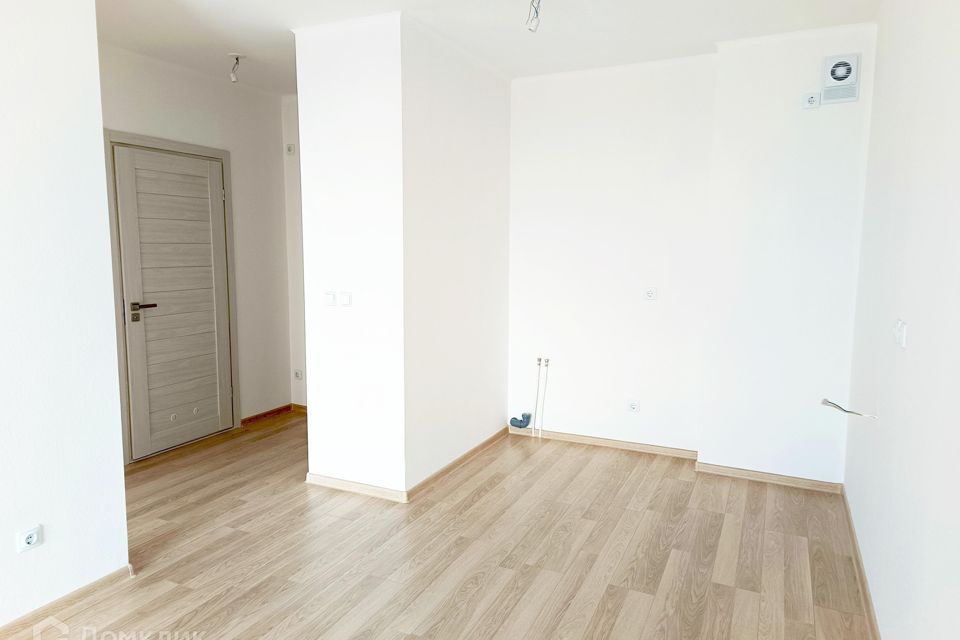 Продаётся 1-комнатная квартира, 41 м²