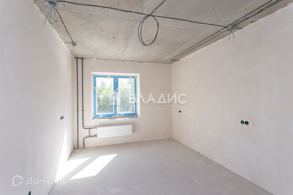 Продаётся 2-комнатная квартира, 67.8 м²