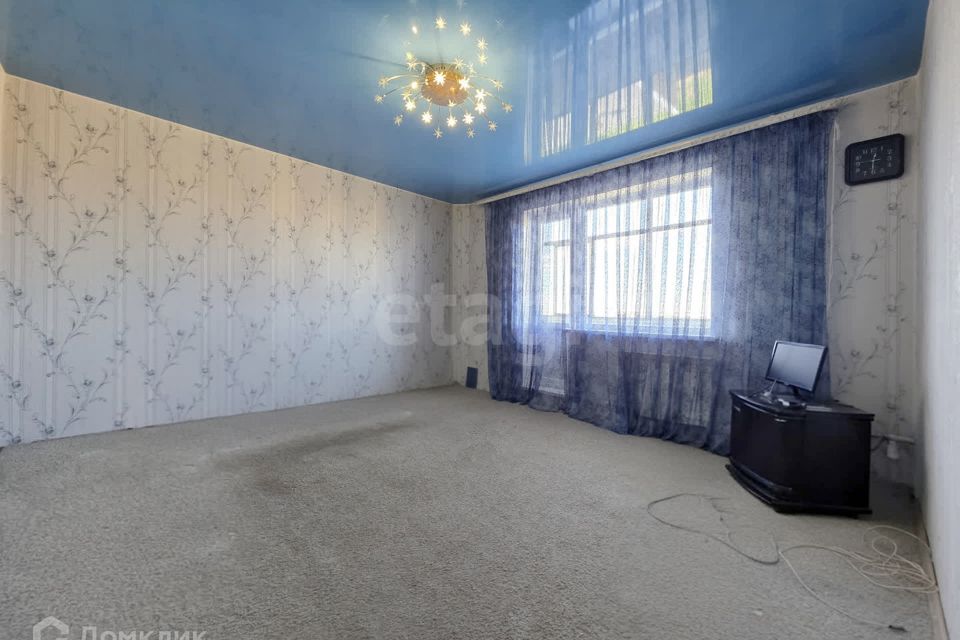 Продаётся 3-комнатная квартира, 60.3 м²