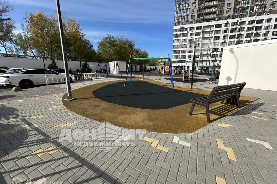 Продаётся 3-комнатная квартира, 94 м²