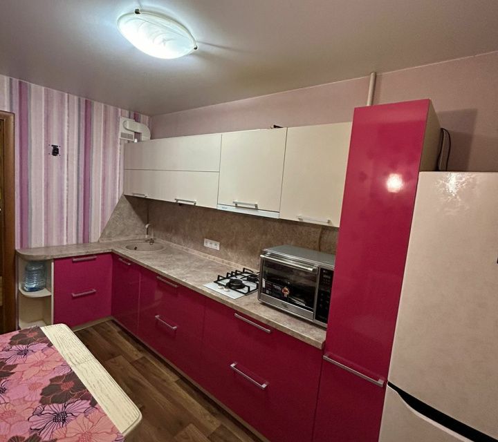 Сдаётся 2-комнатная квартира, 47.6 м²