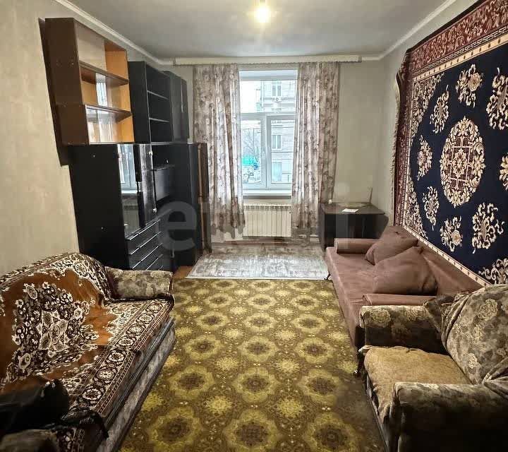 Продаётся комната в 1-комн. квартире, 21.5 м²