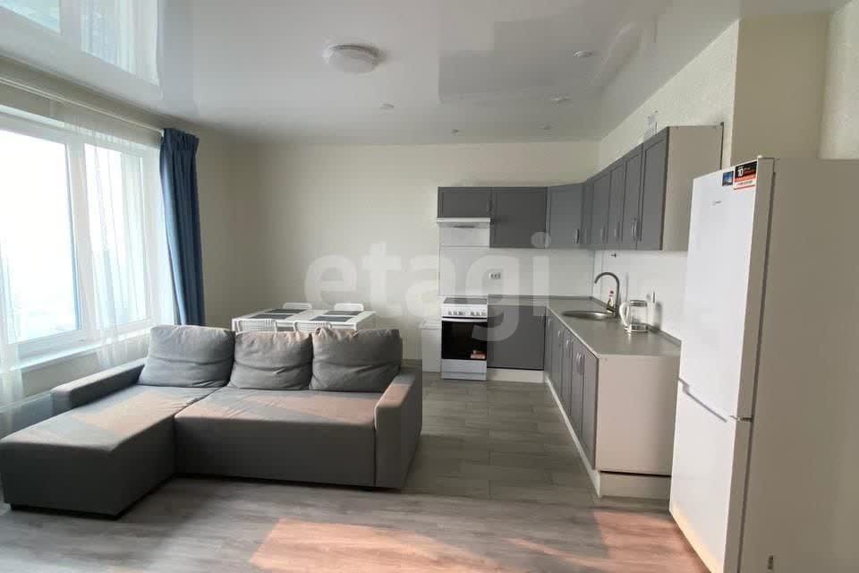 Продаётся 1-комнатная квартира, 53.3 м²