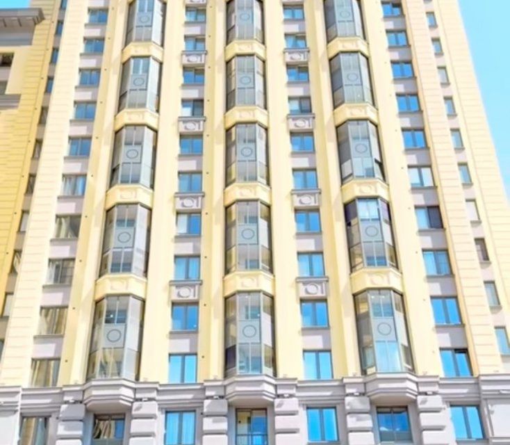 Продаётся 1-комнатная квартира, 41.9 м²