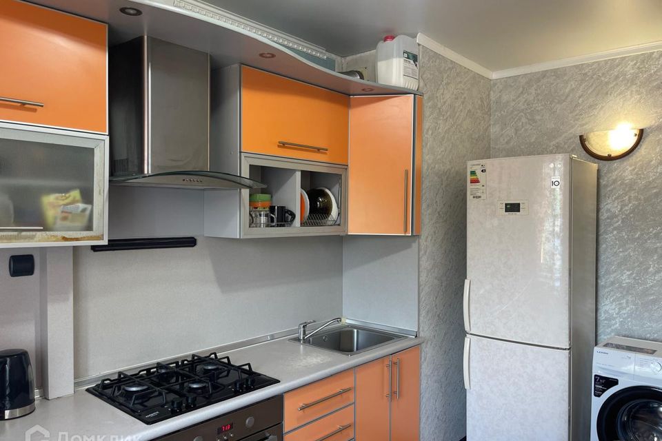 Продаётся 3-комнатная квартира, 62.9 м²