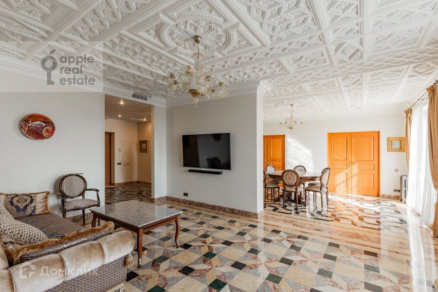 Сдаётся 3-комнатная квартира, 185 м²