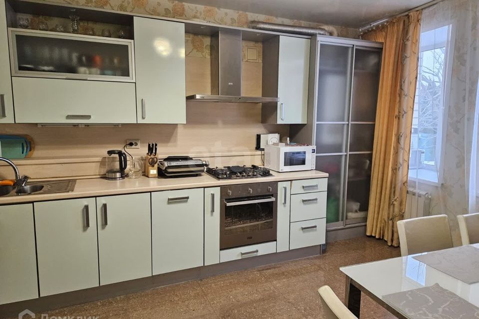 Продаётся 2-комнатная квартира, 78.9 м²