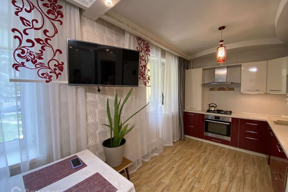 Сдаётся 2-комнатная квартира, 50 м²
