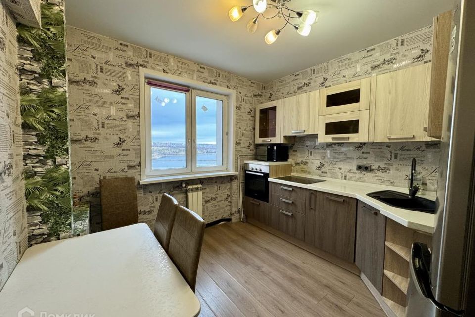 Продаётся 1-комнатная квартира, 43.7 м²