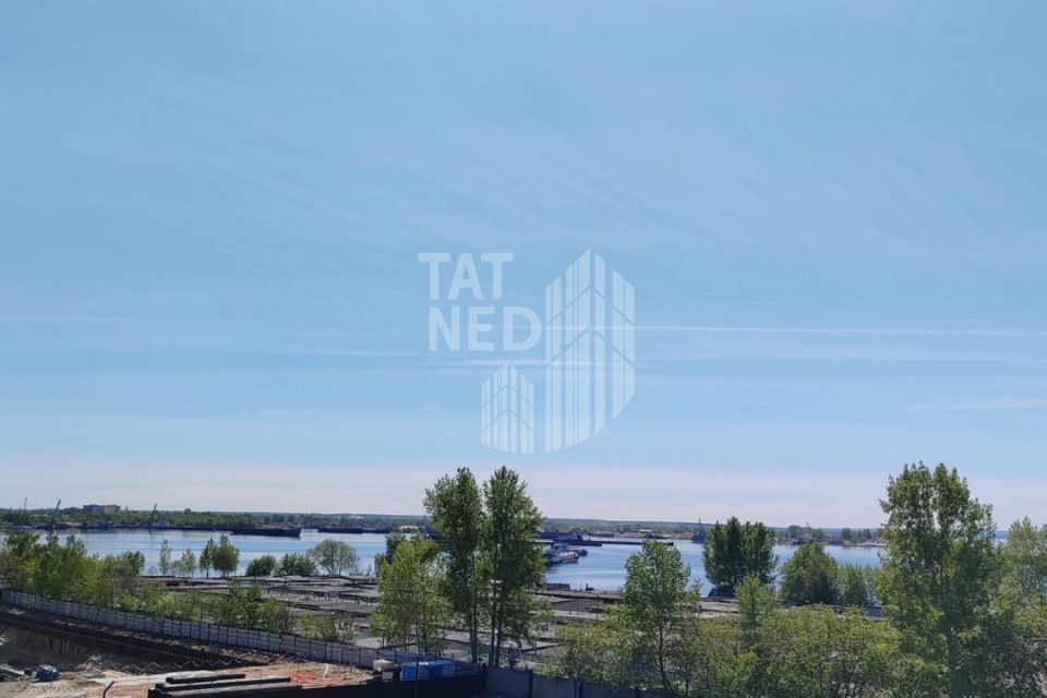 Продаётся 2-комнатная квартира, 65 м²