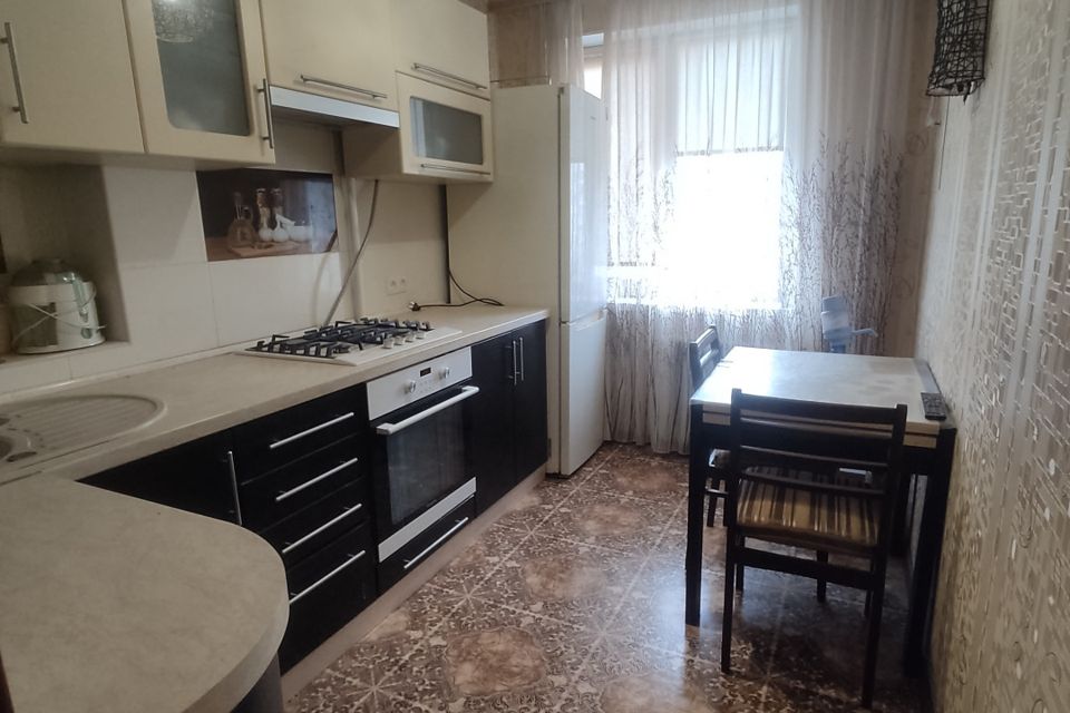 Продаётся 3-комнатная квартира, 62.1 м²