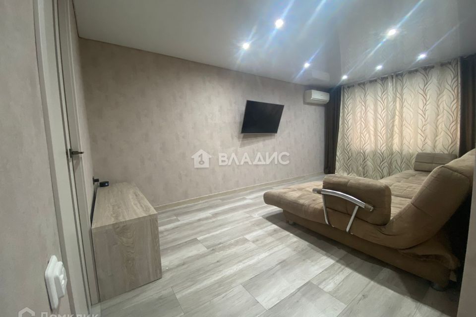 Продаётся 3-комнатная квартира, 58.5 м²