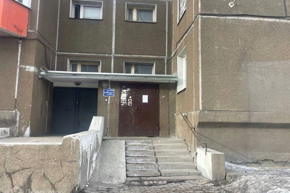 Продаётся 1-комнатная квартира, 48 м²