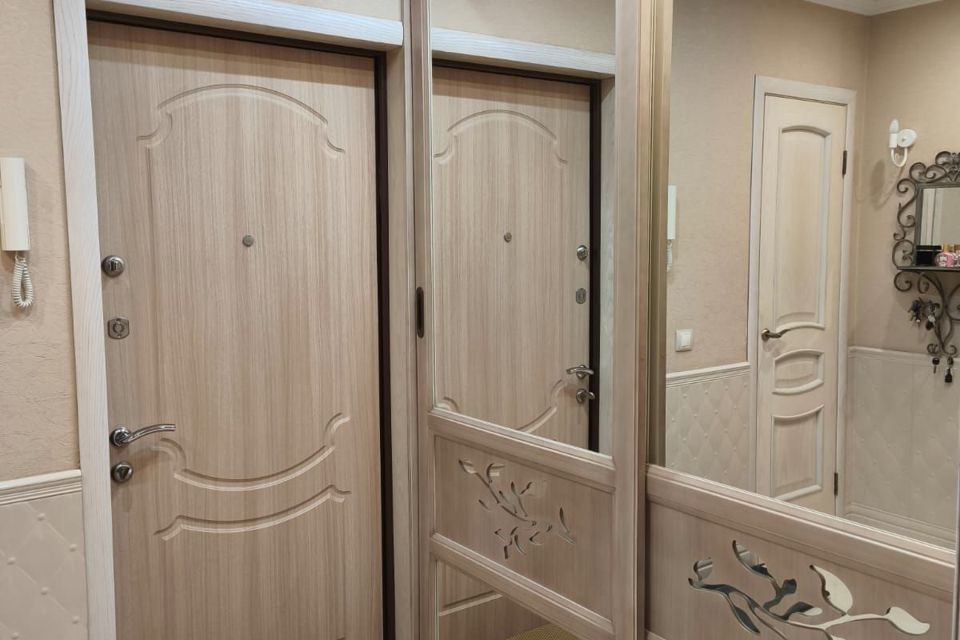 Продаётся 2-комнатная квартира, 78.89 м²