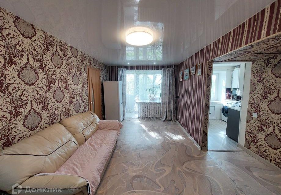 Продаётся 2-комнатная квартира, 43.8 м²