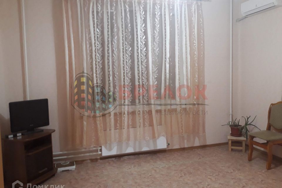 Продаётся 1-комнатная квартира, 38 м²