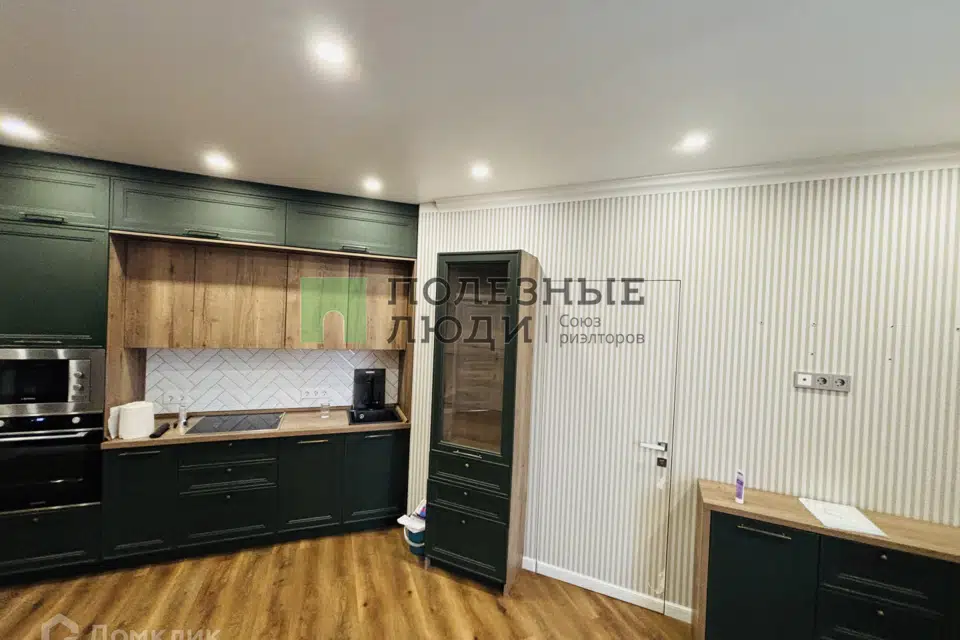 Продаётся 3-комнатная квартира, 77.3 м²