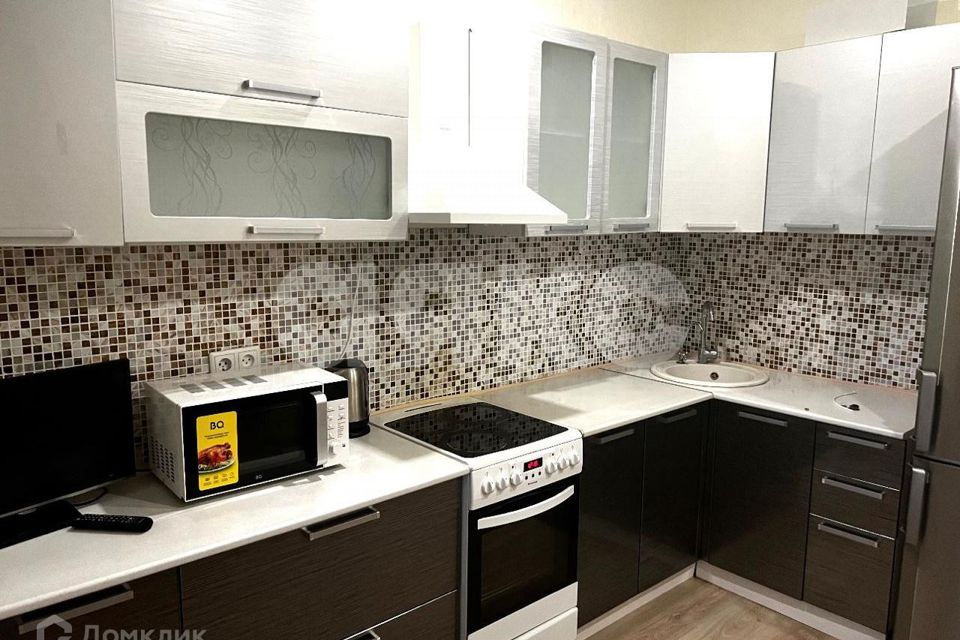 Продаётся 1-комнатная квартира, 37.7 м²