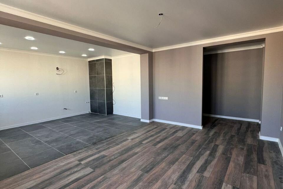 Продаётся 3-комнатная квартира, 80 м²