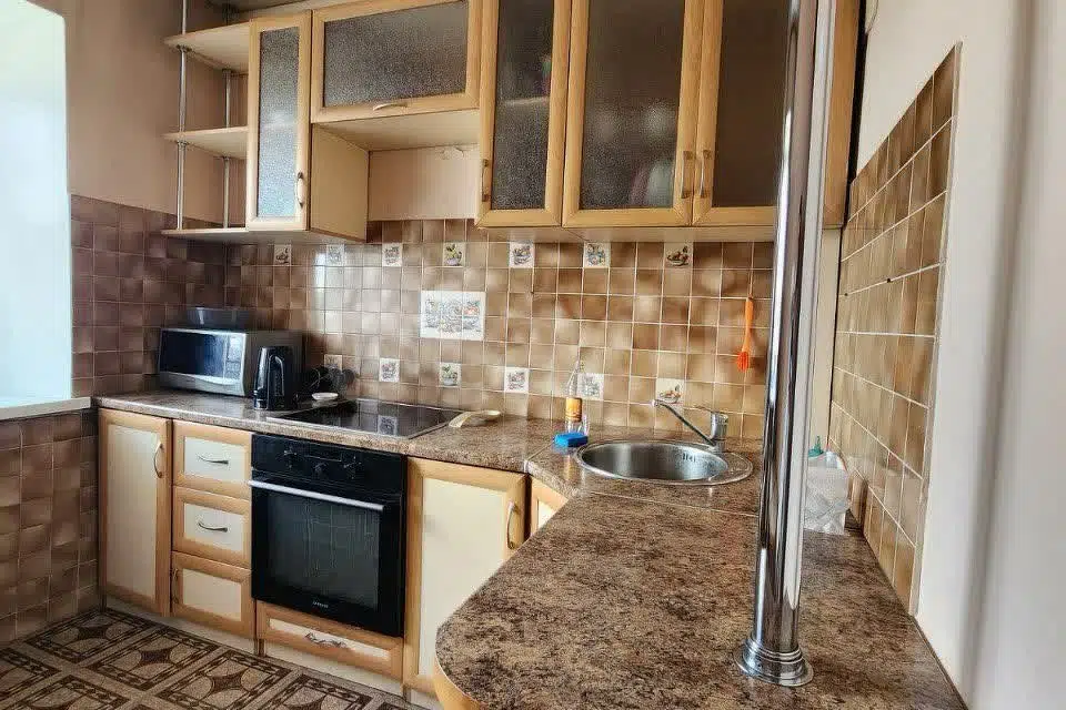 Продаётся 4-комнатная квартира, 71.6 м²