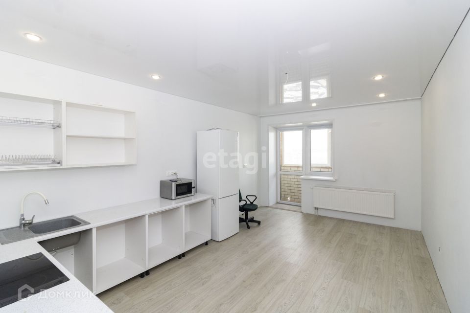 Продаётся 2-комнатная квартира, 70.7 м²