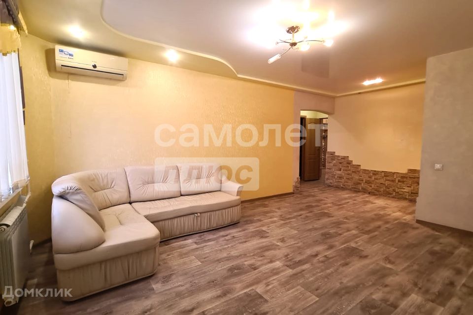 Продаётся 3-комнатная квартира, 64.2 м²