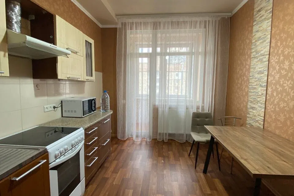 Сдаётся 1-комнатная квартира, 45 м²