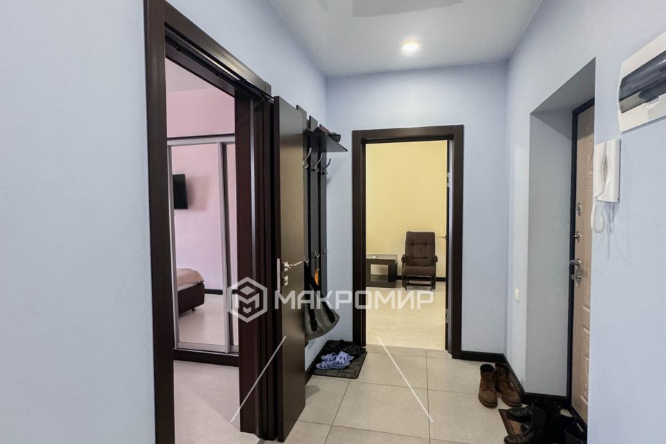 Сдаётся 2-комнатная квартира, 63 м²