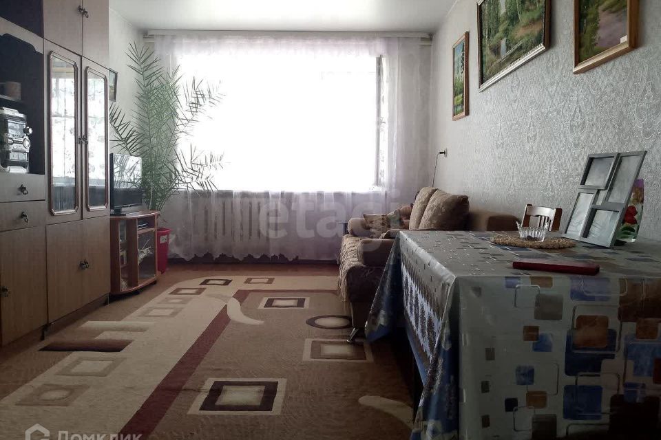Продаётся 3-комнатная квартира, 57.3 м²