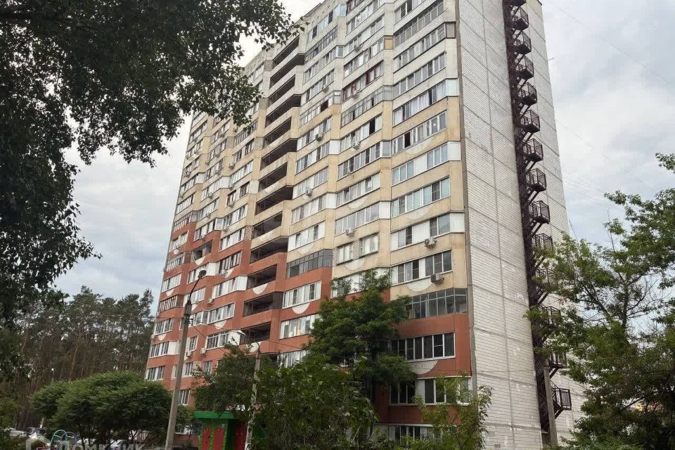 Продаётся 1-комнатная квартира, 37 м²