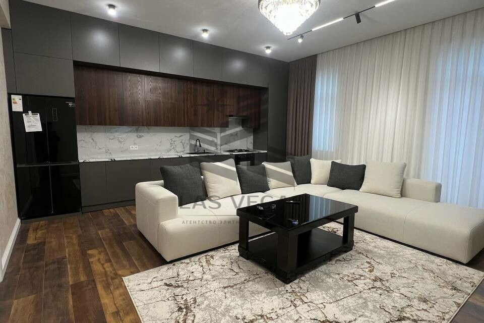 Сдаётся 3-комнатная квартира, 89 м²