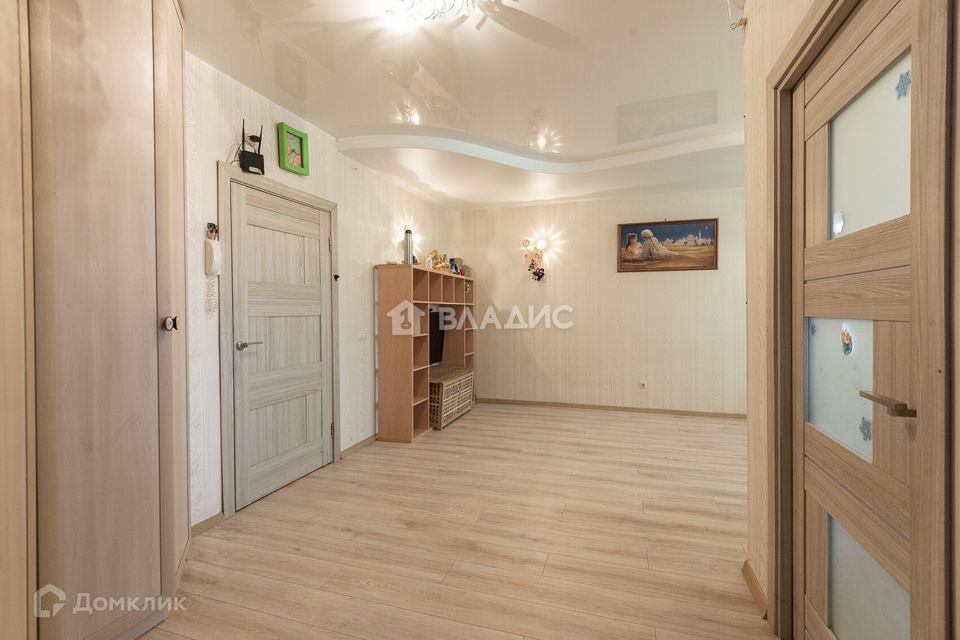 Продаётся 2-комнатная квартира, 61.7 м²