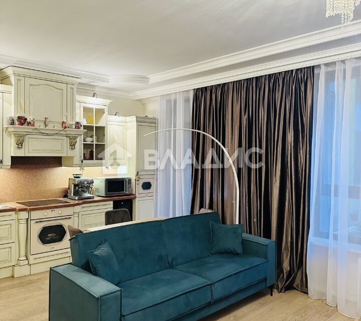 Продаётся 2-комнатная квартира, 70 м²