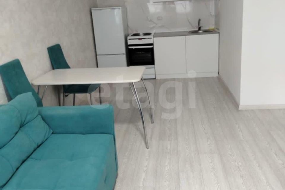 Продаётся 1-комнатная квартира, 37.4 м²