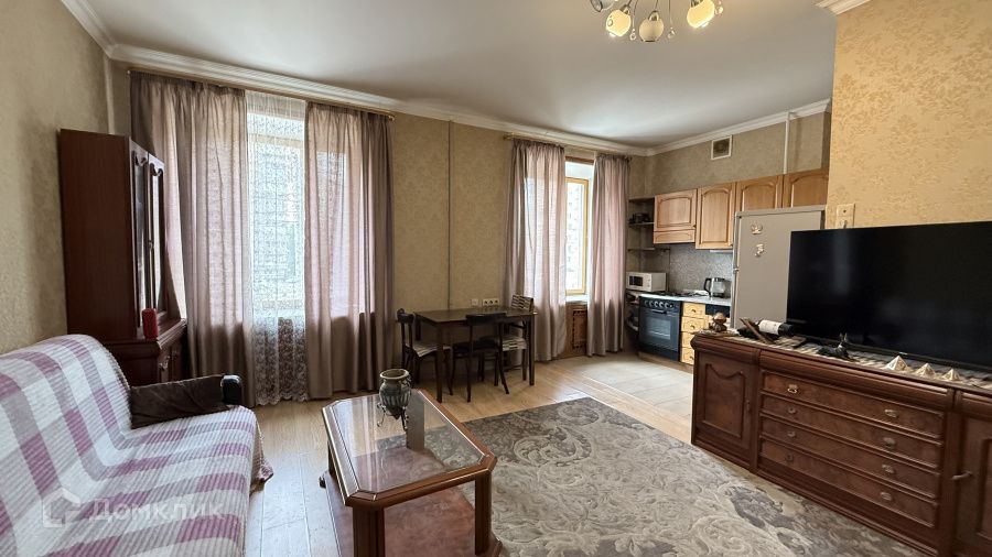 Продаётся 2-комнатная квартира, 57 м²