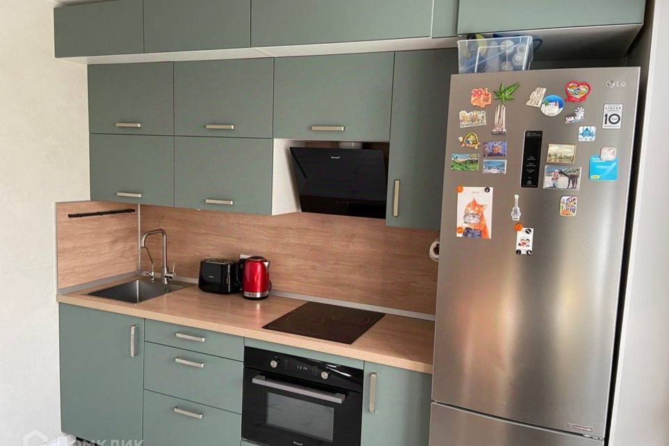 Продаётся 1-комнатная квартира, 42.8 м²