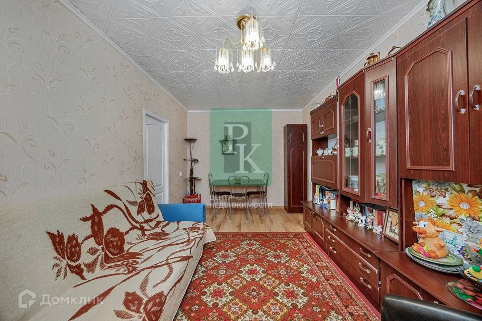 Продаётся 2-комнатная квартира, 42.6 м²