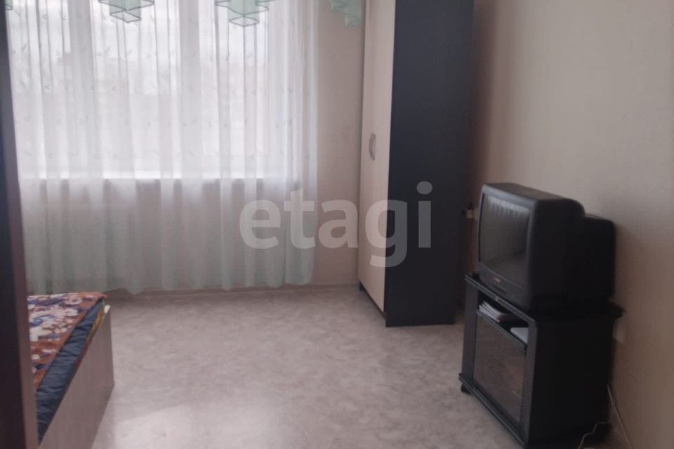 Продаётся 1-комнатная квартира, 38.7 м²